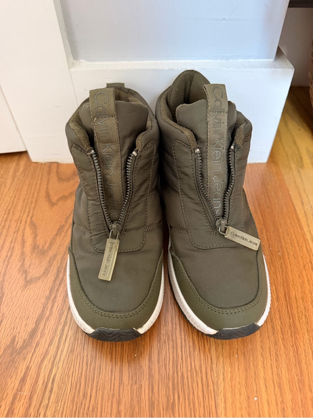Calvin Klein Jeans Kids Olive Green Front-Zip High-Top Sneakers